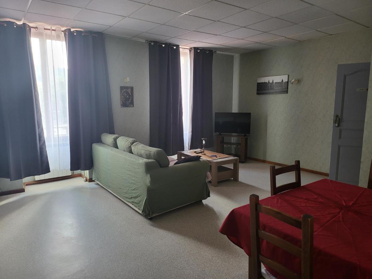 Le Clos Fleuri Bourg-de-Thizy Exteriér fotografie